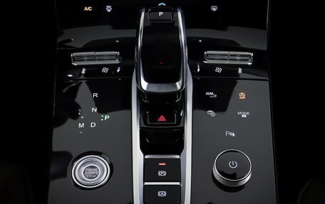 Chery Tiggo 8 Pro, 2023 год, 2 149 000 рублей, 19 фотография