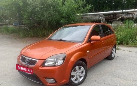 KIA Rio II, 2010 год, 610 000 рублей, 3 фотография