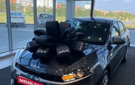 KIA Cerato IV, 2025 год, 3 200 000 рублей, 3 фотография