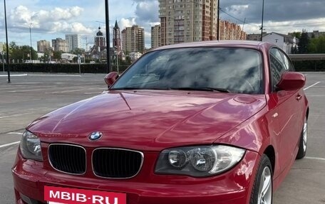 BMW 1 серия, 2011 год, 1 000 000 рублей, 6 фотография