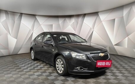 Chevrolet Cruze II, 2010 год, 589 000 рублей, 3 фотография