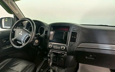 Mitsubishi Pajero IV, 2010 год, 1 399 000 рублей, 13 фотография