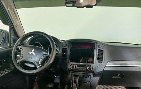 Mitsubishi Pajero IV, 2010 год, 1 399 000 рублей, 14 фотография