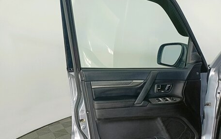 Mitsubishi Pajero IV, 2010 год, 1 399 000 рублей, 11 фотография