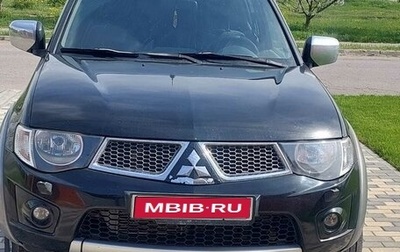 Mitsubishi L200 IV рестайлинг, 2013 год, 1 570 000 рублей, 1 фотография