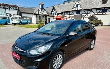 Hyundai Solaris II рестайлинг, 2013 год, 885 000 рублей, 1 фотография