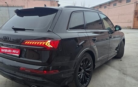 Audi SQ7, 2021 год, 13 000 000 рублей, 4 фотография