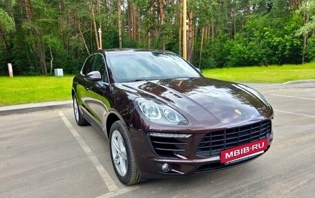 Porsche Macan I рестайлинг, 2015 год, 3 990 000 рублей, 2 фотография