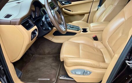 Porsche Macan I рестайлинг, 2015 год, 3 990 000 рублей, 28 фотография