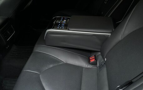 Toyota Camry, 2018 год, 3 200 000 рублей, 9 фотография