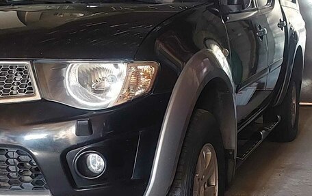 Mitsubishi L200 IV рестайлинг, 2013 год, 1 570 000 рублей, 8 фотография