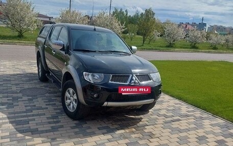 Mitsubishi L200 IV рестайлинг, 2013 год, 1 570 000 рублей, 7 фотография