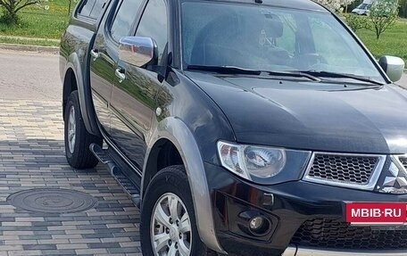 Mitsubishi L200 IV рестайлинг, 2013 год, 1 570 000 рублей, 3 фотография