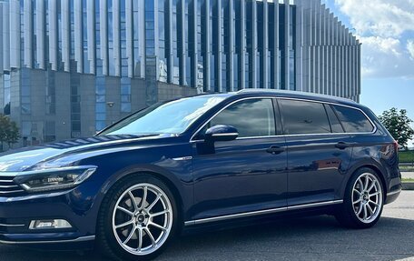 Volkswagen Passat B8 рестайлинг, 2017 год, 2 920 000 рублей, 2 фотография