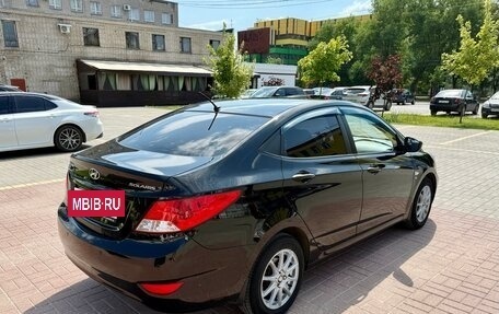 Hyundai Solaris II рестайлинг, 2013 год, 885 000 рублей, 5 фотография