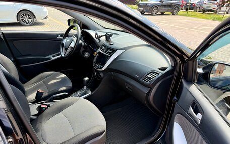 Hyundai Solaris II рестайлинг, 2013 год, 885 000 рублей, 10 фотография