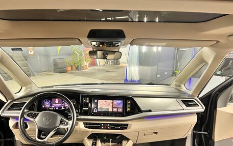 Volkswagen Multivan, 2022 год, 6 800 000 рублей, 16 фотография