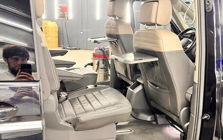 Volkswagen Multivan, 2022 год, 6 800 000 рублей, 18 фотография