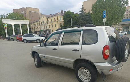 Chevrolet Niva I рестайлинг, 2004 год, 300 000 рублей, 8 фотография
