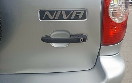 Chevrolet Niva I рестайлинг, 2004 год, 300 000 рублей, 12 фотография