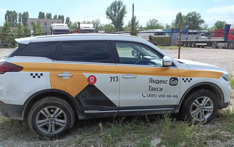 Geely Atlas, 2023 год, 1 600 000 рублей, 4 фотография