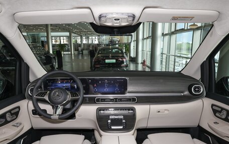 Mercedes-Benz V-Класс, 2025 год, 9 500 000 рублей, 11 фотография