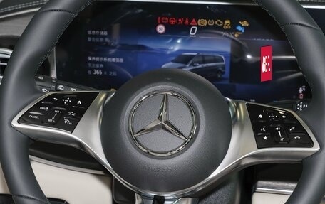 Mercedes-Benz V-Класс, 2025 год, 9 500 000 рублей, 13 фотография
