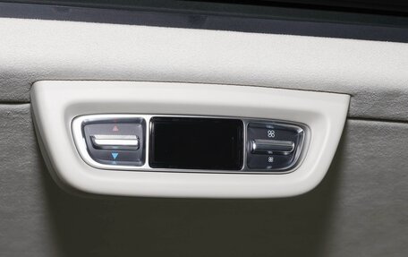 Mercedes-Benz V-Класс, 2025 год, 9 500 000 рублей, 31 фотография
