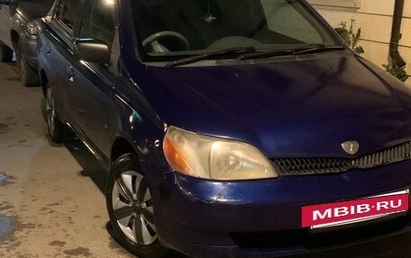 Toyota Platz, 2001 год, 310 000 рублей, 5 фотография