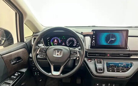Honda Odyssey IV, 2022 год, 2 890 000 рублей, 12 фотография