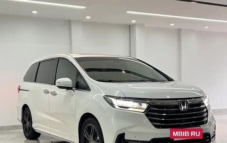 Honda Odyssey IV, 2022 год, 2 890 000 рублей, 7 фотография