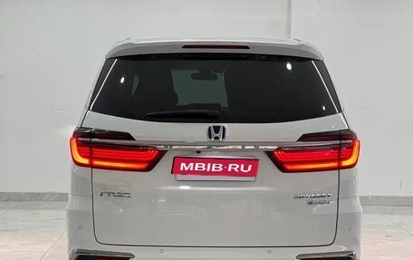 Honda Odyssey IV, 2022 год, 2 890 000 рублей, 5 фотография
