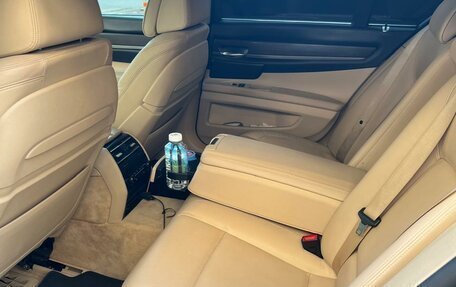BMW 7 серия, 2013 год, 2 200 000 рублей, 14 фотография