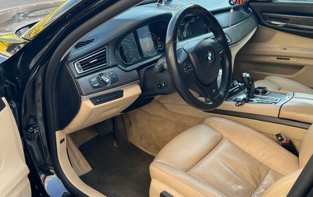 BMW 7 серия, 2013 год, 2 200 000 рублей, 18 фотография