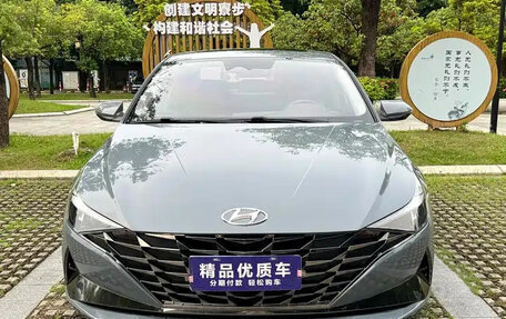 Hyundai Elantra, 2021 год, 1 250 000 рублей, 2 фотография