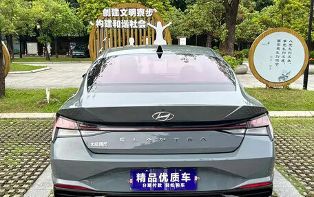 Hyundai Elantra, 2021 год, 1 250 000 рублей, 6 фотография