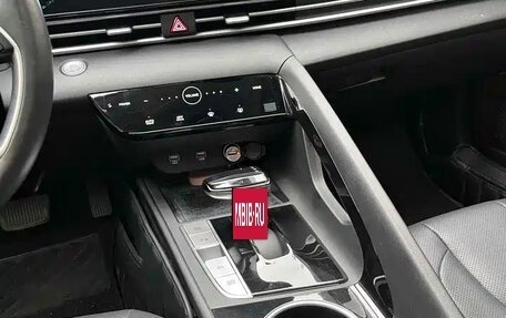 Hyundai Elantra, 2021 год, 1 370 000 рублей, 15 фотография
