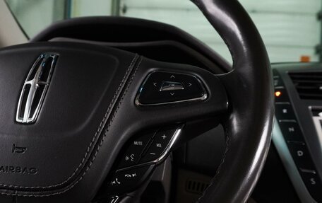 Lincoln MKZ II рестайлинг, 2018 год, 2 314 000 рублей, 18 фотография