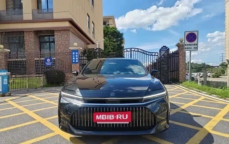 Toyota Crown, 2022 год, 3 900 000 рублей, 2 фотография
