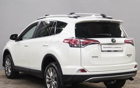 Toyota RAV4, 2017 год, 2 300 000 рублей, 7 фотография