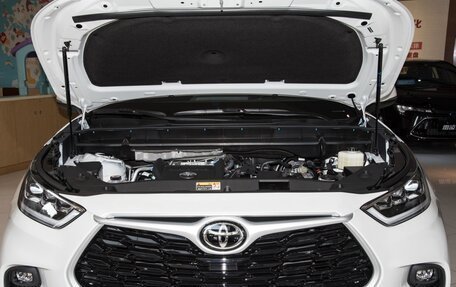 Toyota Highlander, 2025 год, 5 100 000 рублей, 2 фотография