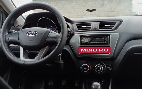 KIA Rio III рестайлинг, 2012 год, 900 000 рублей, 7 фотография