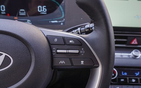 Hyundai Elantra, 2024 год, 2 420 000 рублей, 16 фотография