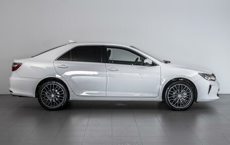 Toyota Camry, 2015 год, 1 679 000 рублей, 5 фотография