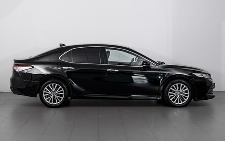 Toyota Camry, 2018 год, 2 784 000 рублей, 5 фотография