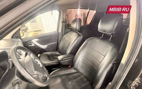 Renault Sandero I, 2013 год, 650 000 рублей, 3 фотография