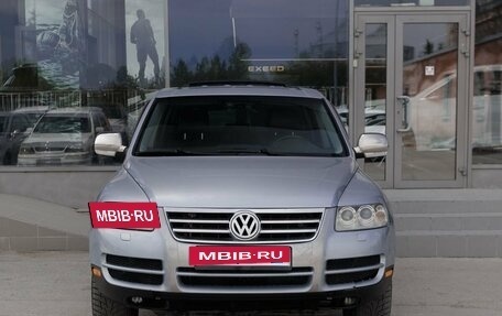 Volkswagen Touareg III, 2004 год, 900 000 рублей, 2 фотография