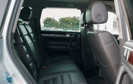 Volkswagen Touareg III, 2004 год, 900 000 рублей, 23 фотография