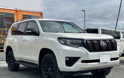 Toyota Land Cruiser Prado 150 рестайлинг 2, 2022 год, 3 694 000 рублей, 1 фотография