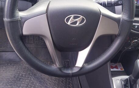 Hyundai Solaris II рестайлинг, 2014 год, 965 000 рублей, 16 фотография